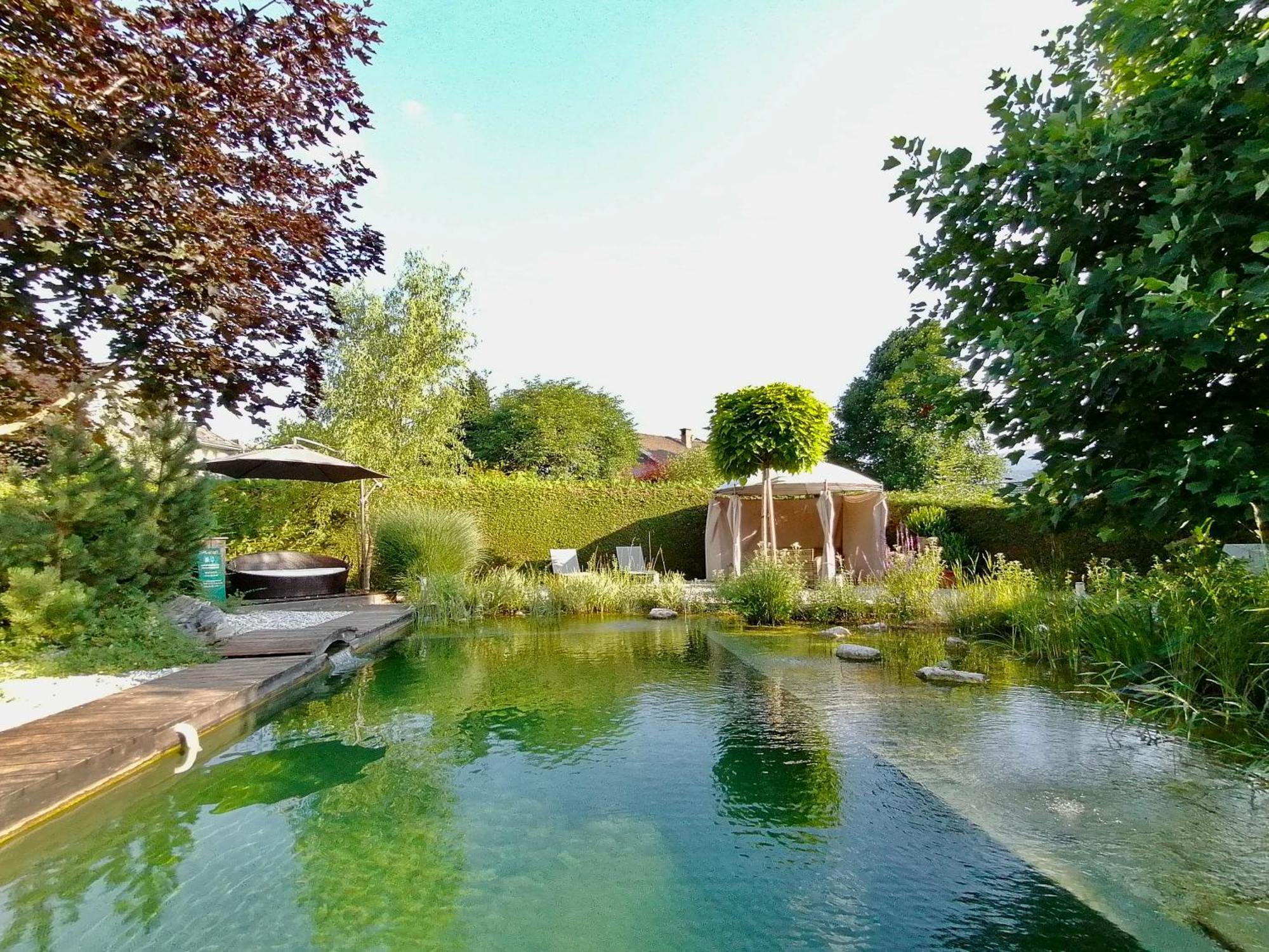 Garden Paradise Bled Apartments - Garden, Pond And Castle View Dış mekan fotoğraf